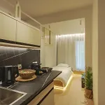 Mini Apartment *