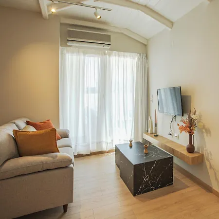 דירה Mini טריקלה